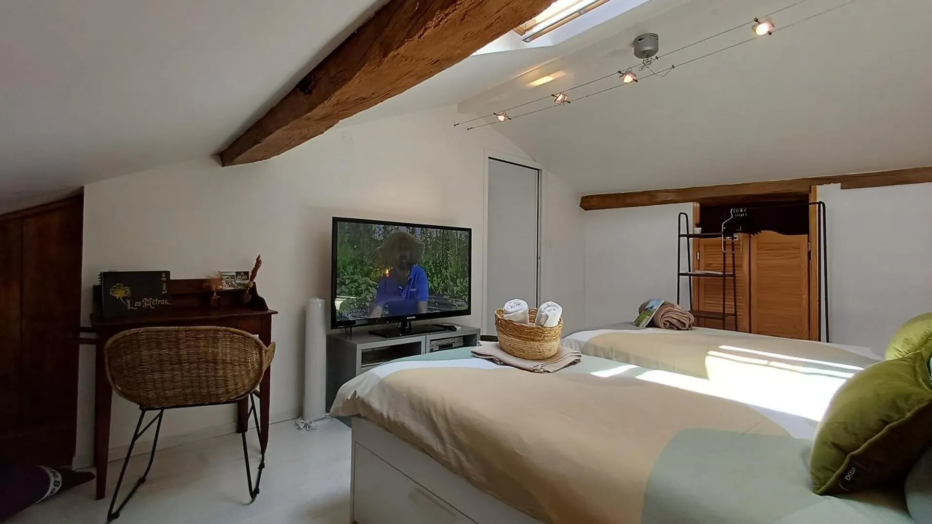 Les Metras Bed & Breakfast Ceyzeriat